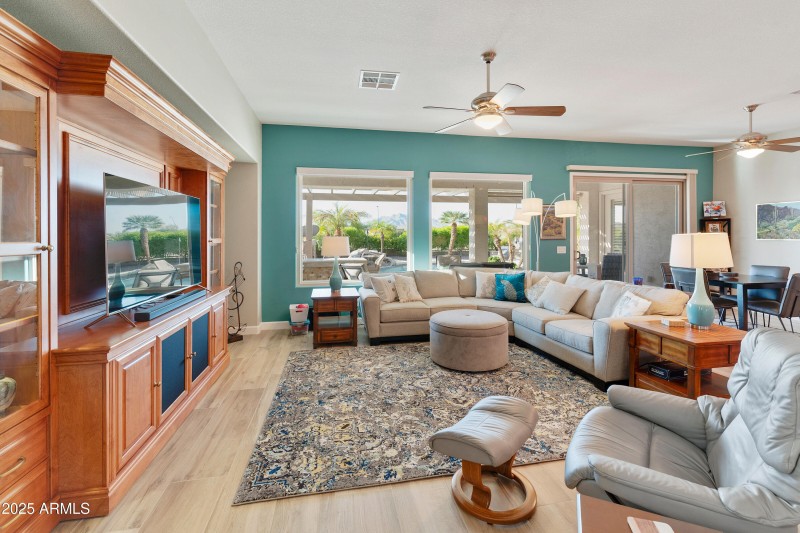 4267 E-014-058-dlb-MLS_Size