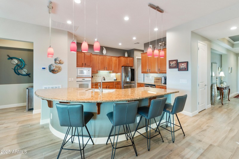 4267 E-016-054-DLB 4249-MLS_Size