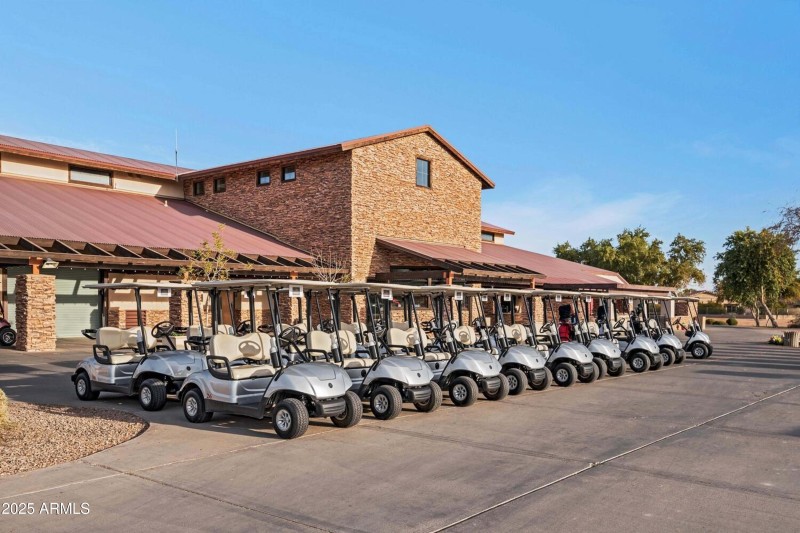 4267 E-052-001-Z0241-MLS_Size