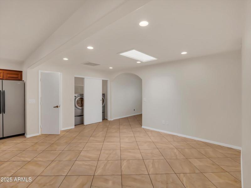 18-3421 W Country Gables Dr-18