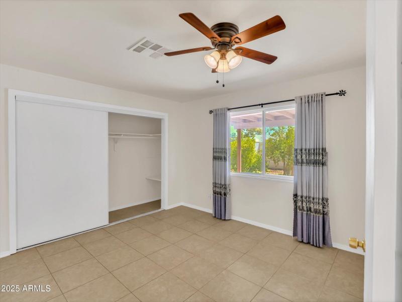 23-3421 W Country Gables Dr-23