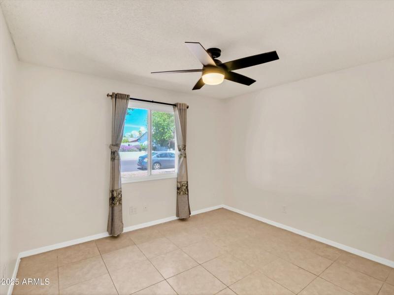 29-3421 W Country Gables Dr-29