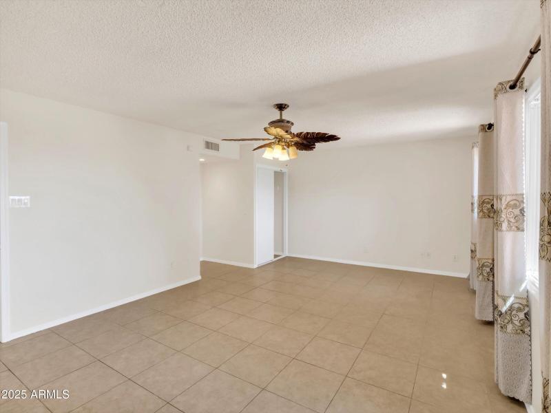 31-3421 W Country Gables Dr-31