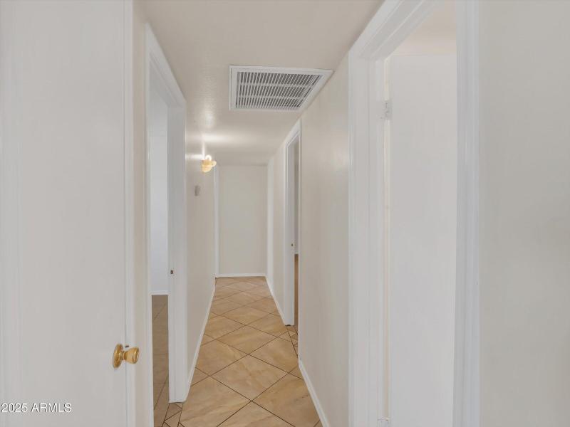 41-3421 W Country Gables Dr-41