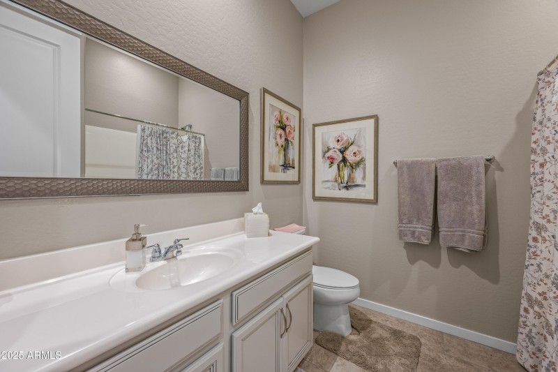 20823NEvergreenDrive-15