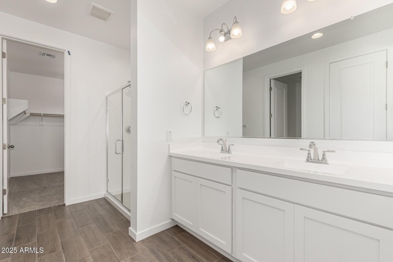 16 - Parkway 12364