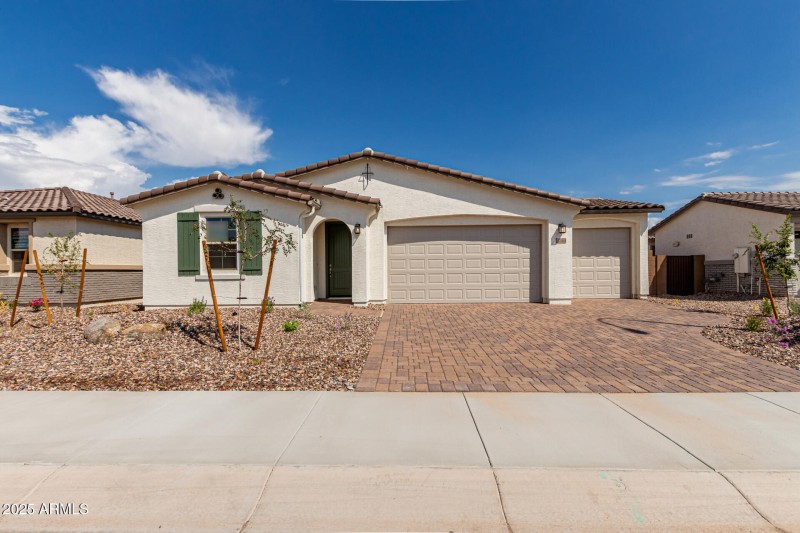 2 - Parkway 12364