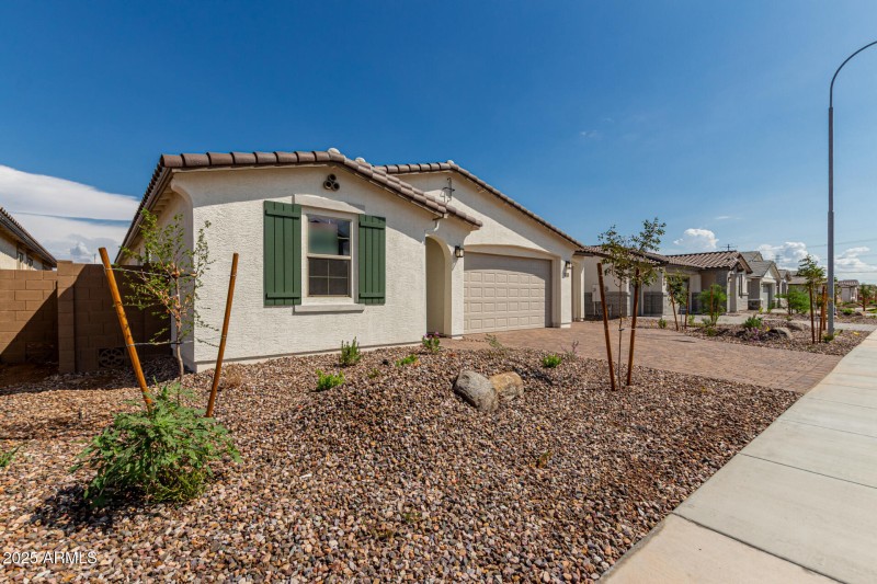 6 - Parkway 12364