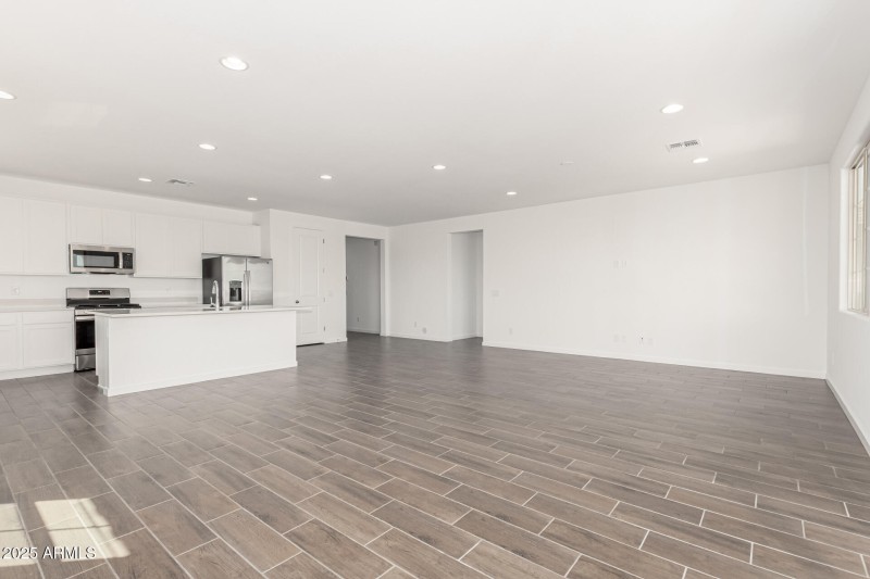9 - Parkway 12364