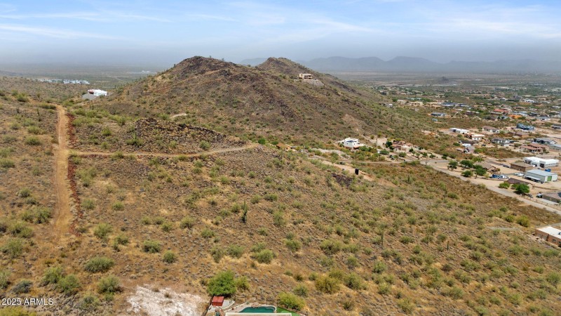 14-web-or-mls-41703-n-gavilan-peak-pkwy