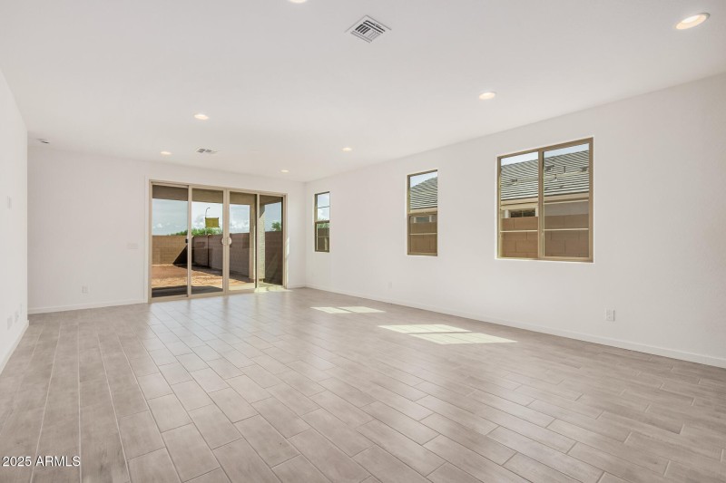 09 Parkway