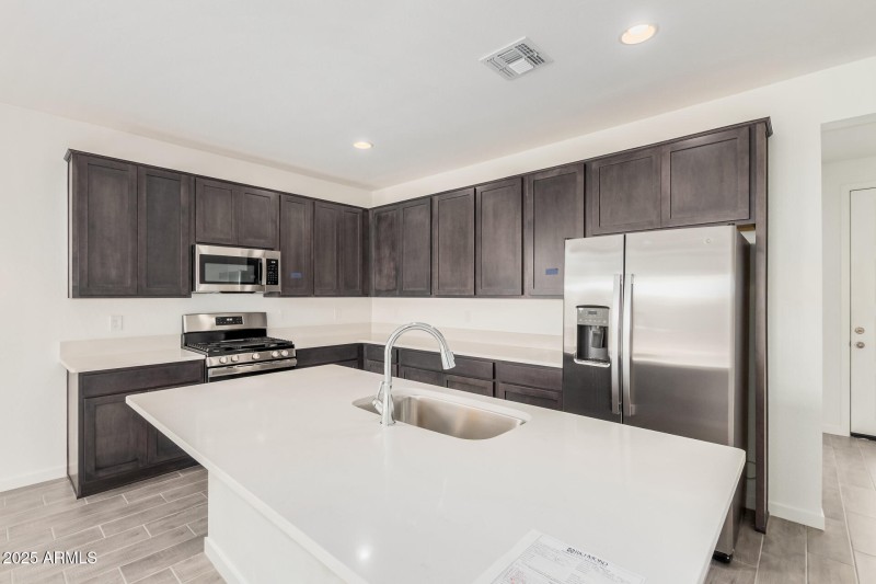 10 Parkway