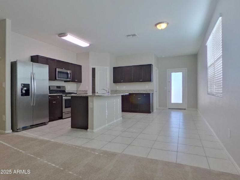 3_pc_Kg6SQYB4H2_l1YmW2fHe7_other_room_4B