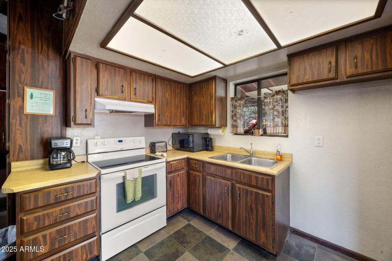 63CountyRd1121-Cabin2-Greer-AZ-8