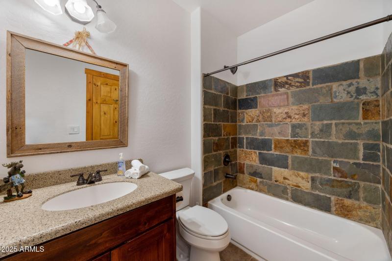 63CountyRd1121-CabinMAIN-Greer-AZ-17