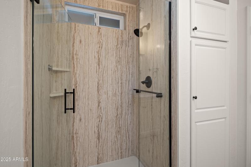 Primary En Suite Shower