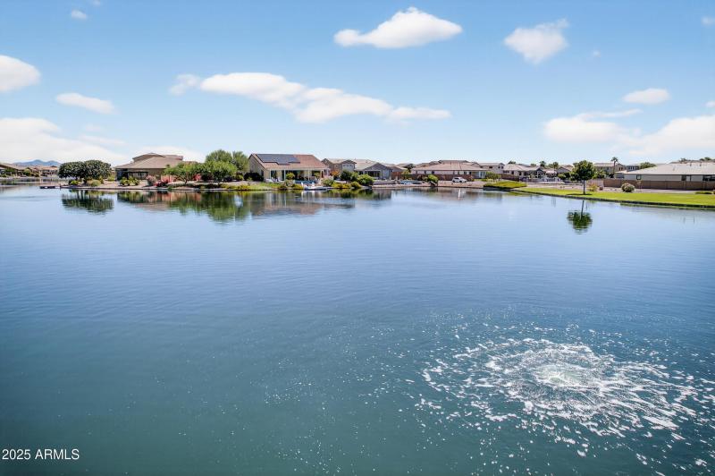 78_077_233_agent_mclake