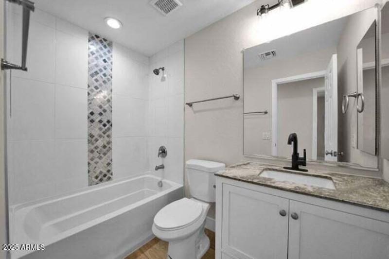 2nd bathroom