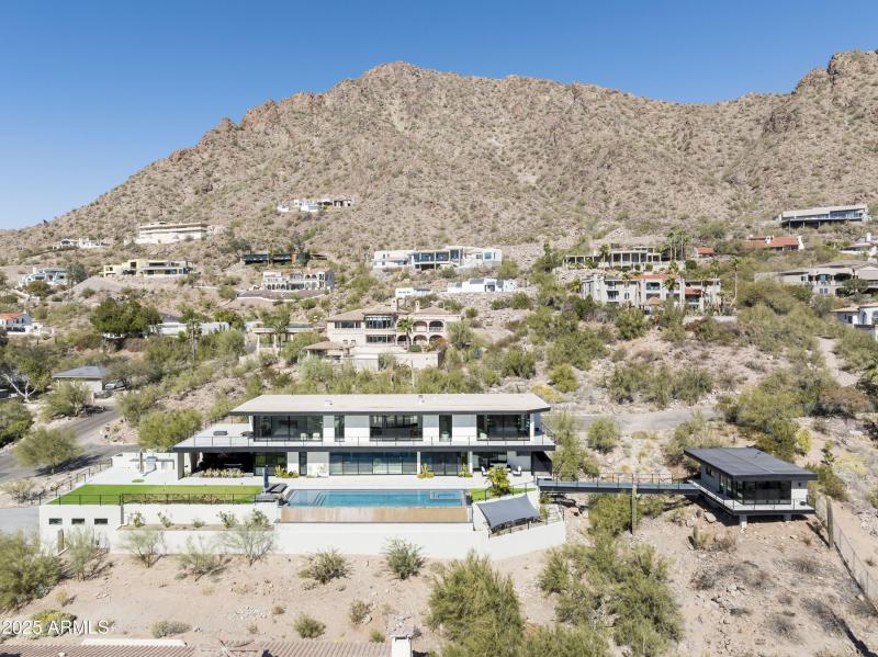 4725 E 56th St Phoenix-8