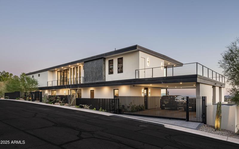 4725 E 56th St Phoenix-9