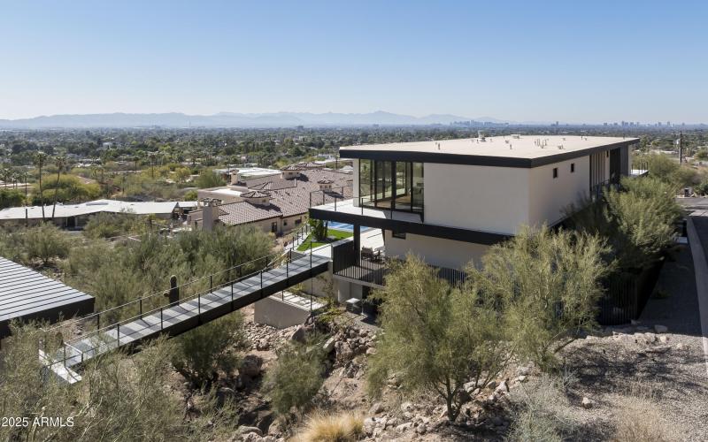 4725 E 56th St Phoenix-94