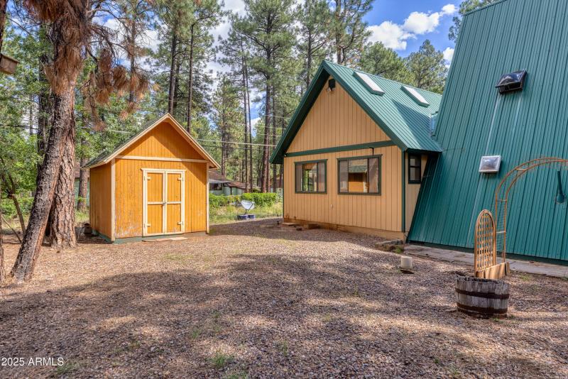 038_photo38_5382_pine_dawn_rd._lakeside_