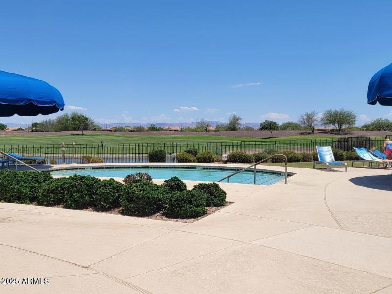 SC hot tub over golf course