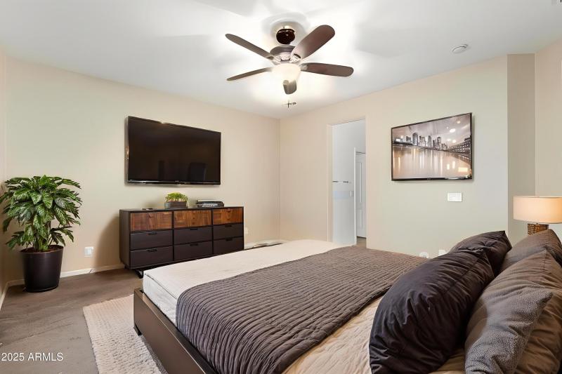 V-STAGE- Bedroom - Industrial - 10