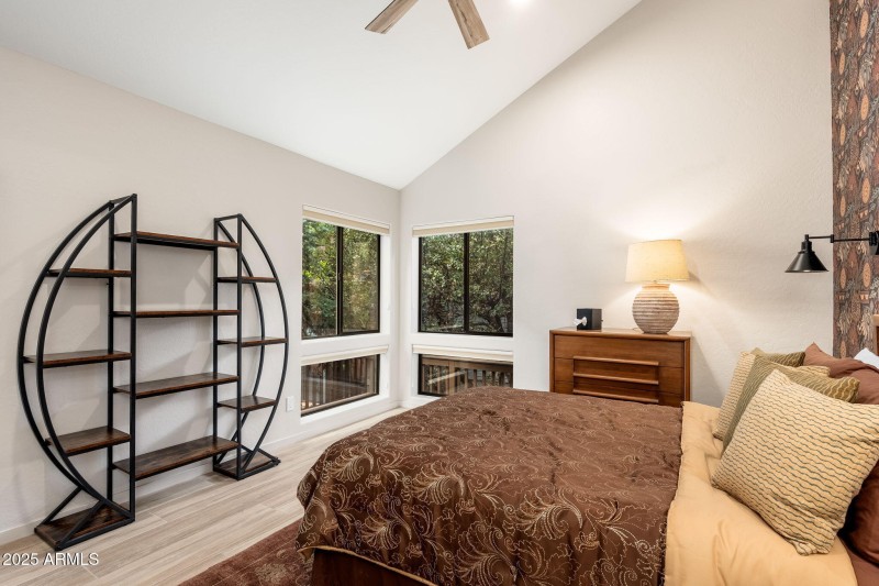 2508 E Elk Run Ct - 32