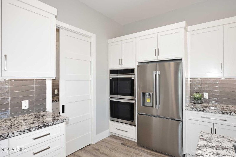 Kitchen-Double Ovens