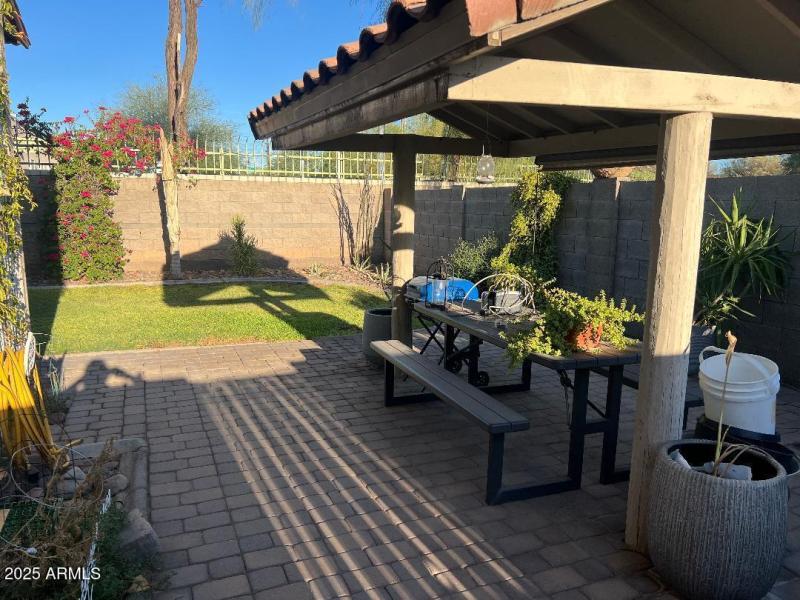 Patio 5129