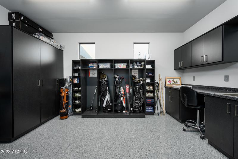 Golf room/storage
