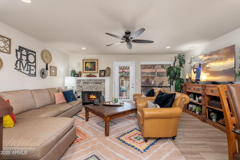 815 E Grovers Ave UNIT 55 - 13