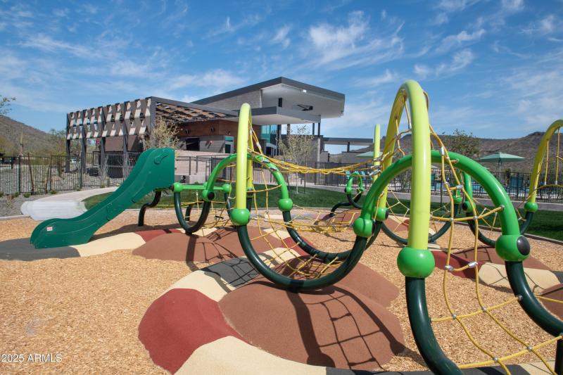 MysticClubhouse_MSP4148