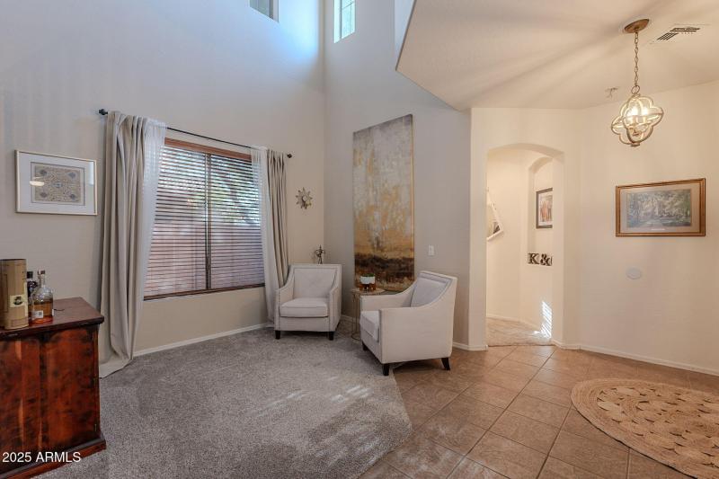 17-web-or-mls-Packard-17