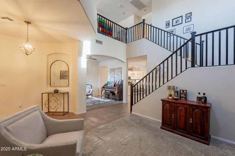 19-web-or-mls-Packard-19