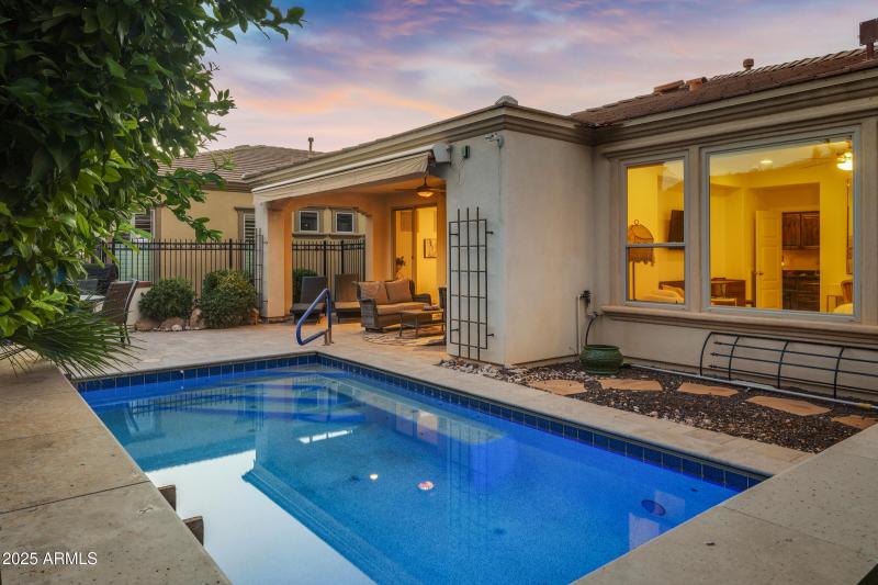 1761 E Harmony Wy-44