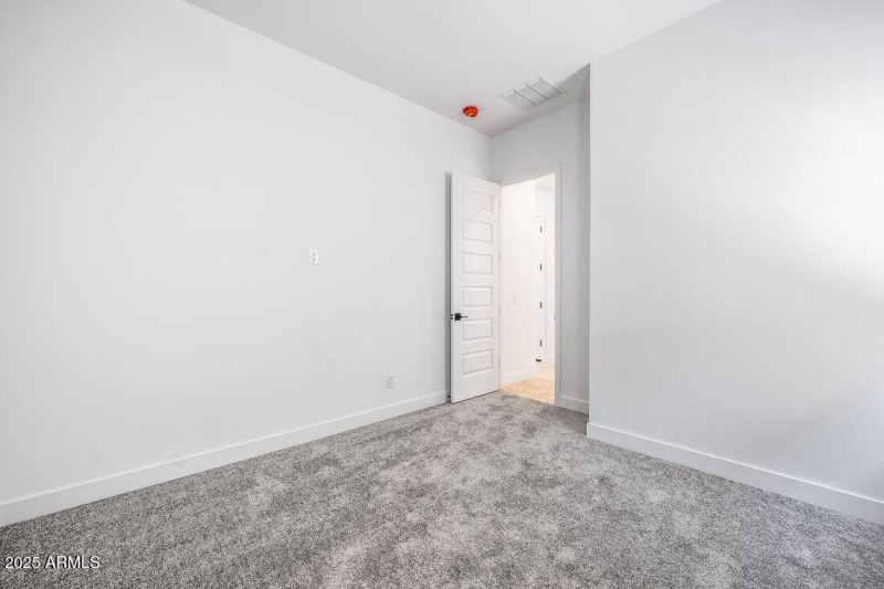 7645 W Crabapple Drive ~ Ready Now