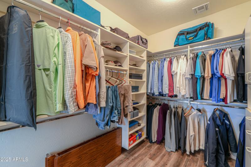 Walk in closet
