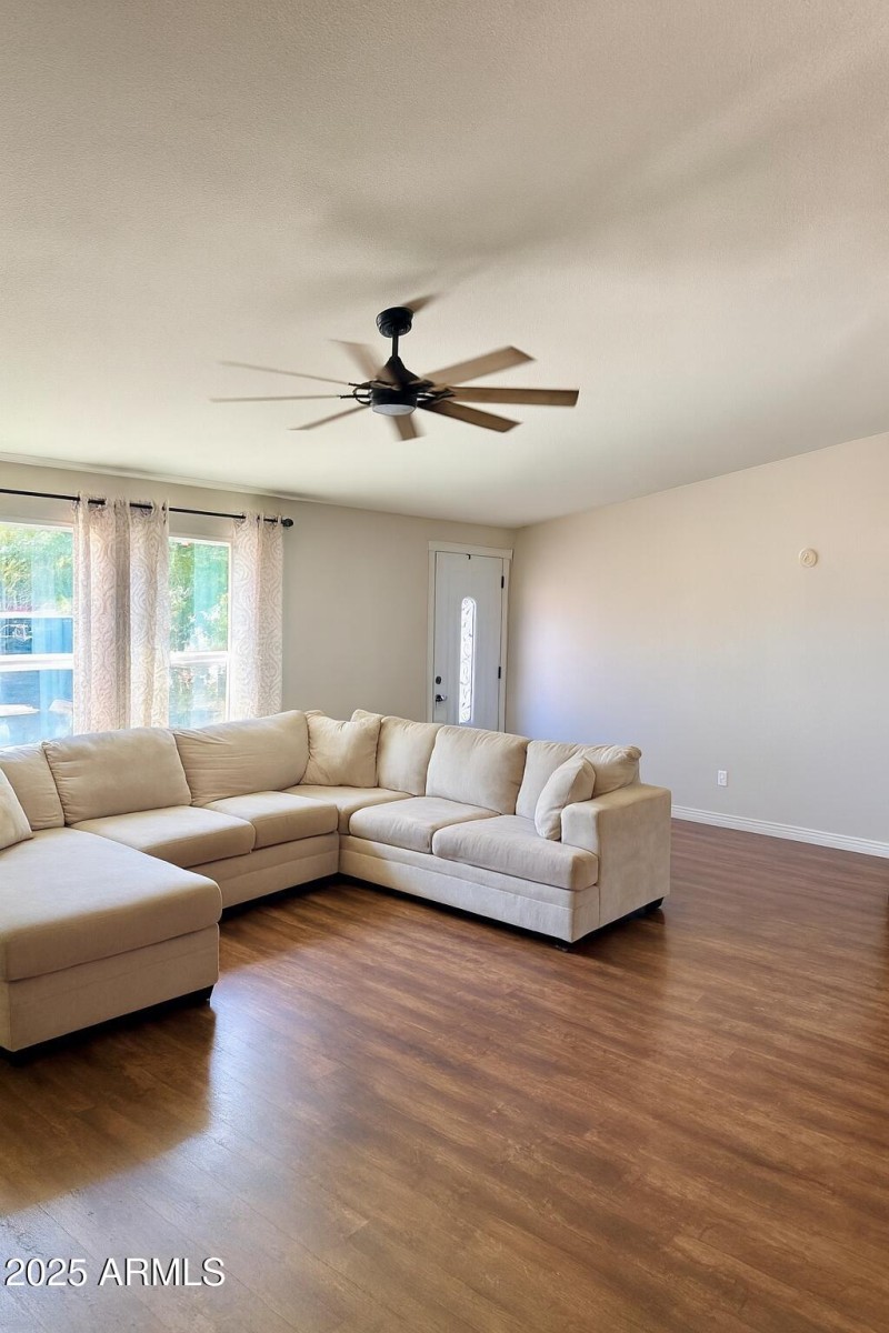 089948BA-32F7-4C9B-A1CA-826C419B2F13