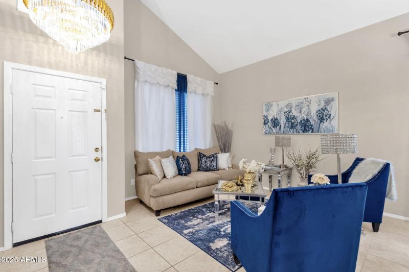 6-web-or-mls-5309-s-16th-dr