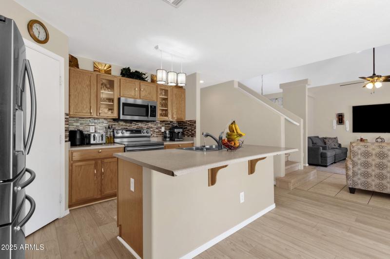 15-web-or-mls-5309-s-16th-dr