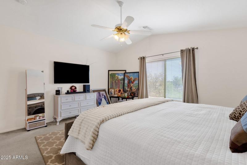 24-web-or-mls-5309-s-16th-dr