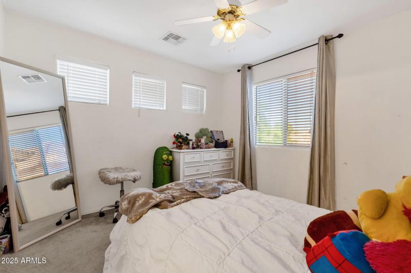 31-web-or-mls-5309-s-16th-dr