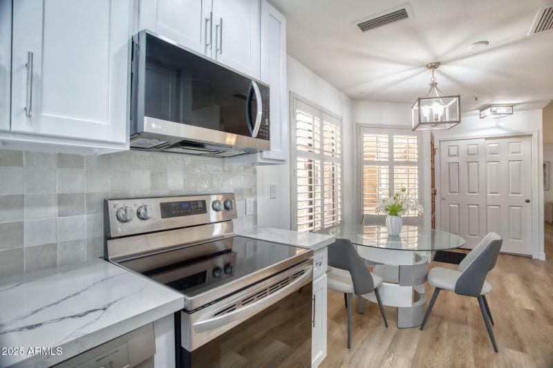 19400 N Westbrook Pkwy 241 Peoria - 203