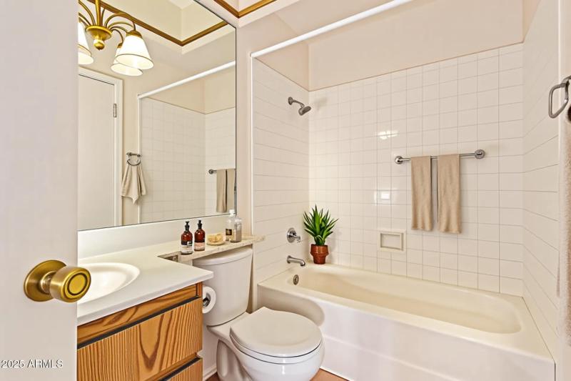 2nd Bathroom Virtually Staged