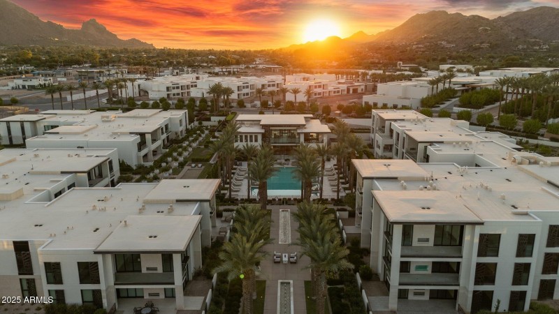 Ritz-Carlton Residences