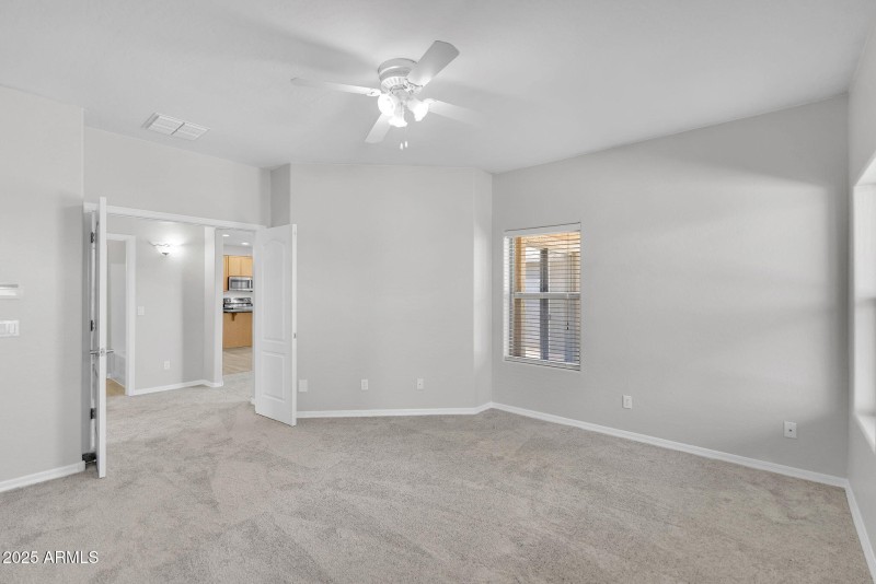 22-web-or-mls-21752 E Domingo Rd-30