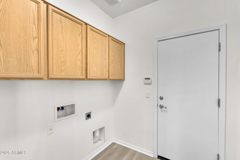 42-web-or-mls-21752 E Domingo Rd-44