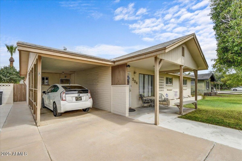 04-Carport Detail